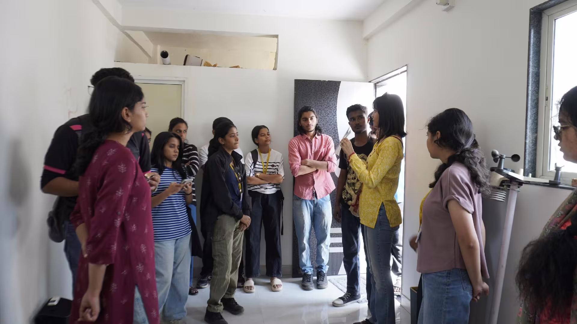 Fergusson College students visit MEER India's Hanuman Nagar field site