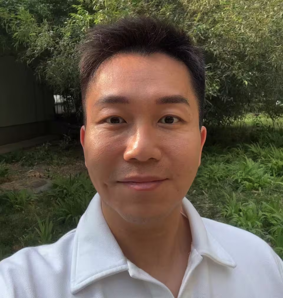 Zhoutong Deng